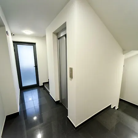 ホテル за гости десита