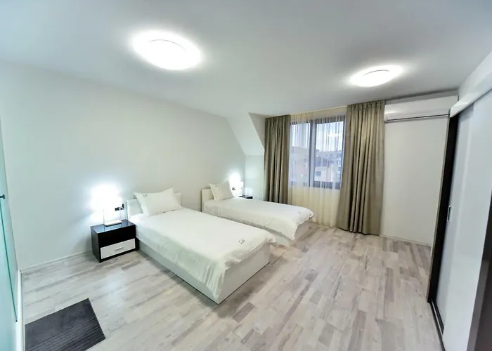 за гости десита Hotel 2*